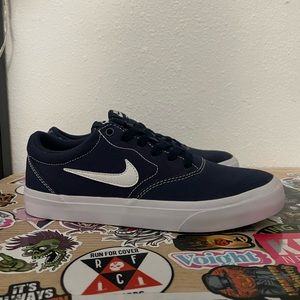 Nike SB charge Navy blue